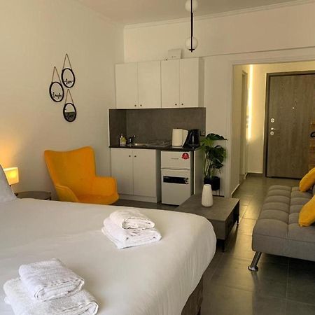 Afrodite Central Apartment By Vpn Афины Экстерьер фото